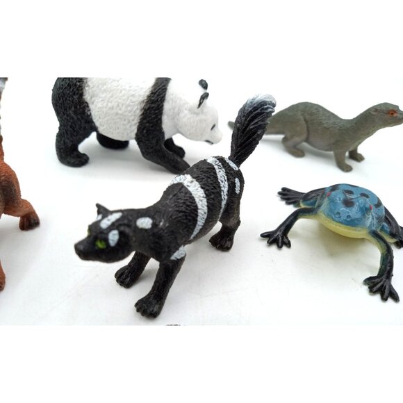 Animal Figures Set Panda Platypus Frog Ring Tailed Lemur Otter Skunk Toys - Picture 5 of 11